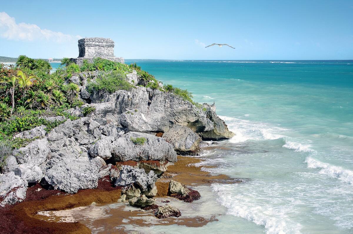 Ruine an mexikanischer Küste