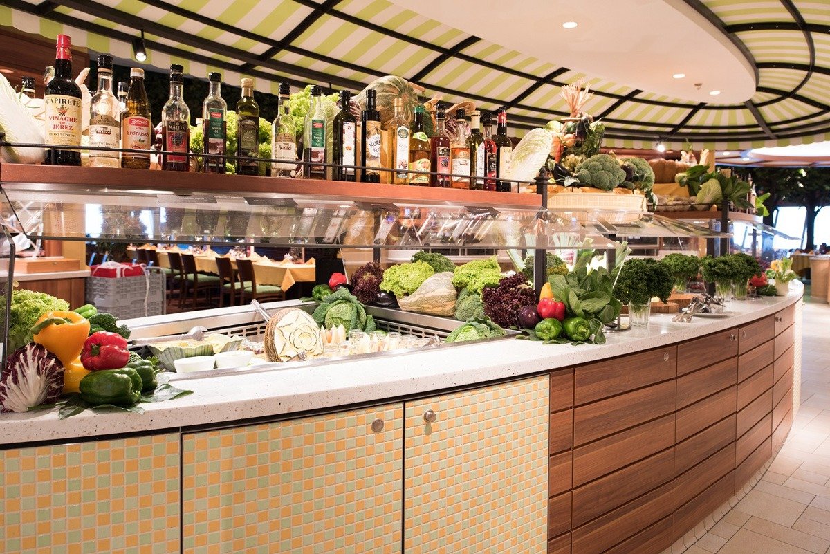 Bild: Markt Restaurant auf AIDA Kreuzfahrtschiff