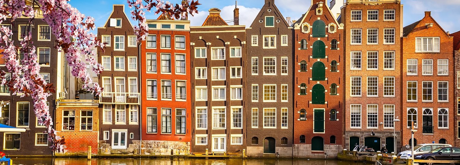 Kreuzfahrt Amsterdam Häuser am Kanal