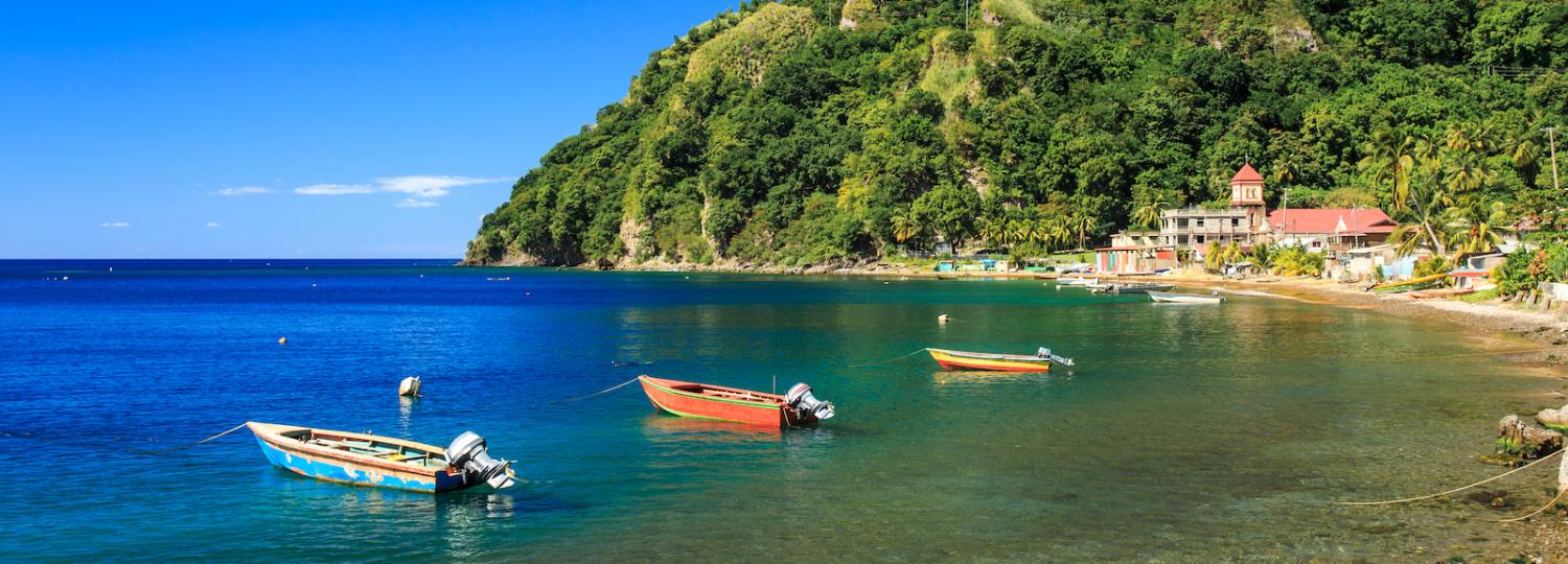 Bilder: Kreuzfahrt Roseau Hafen