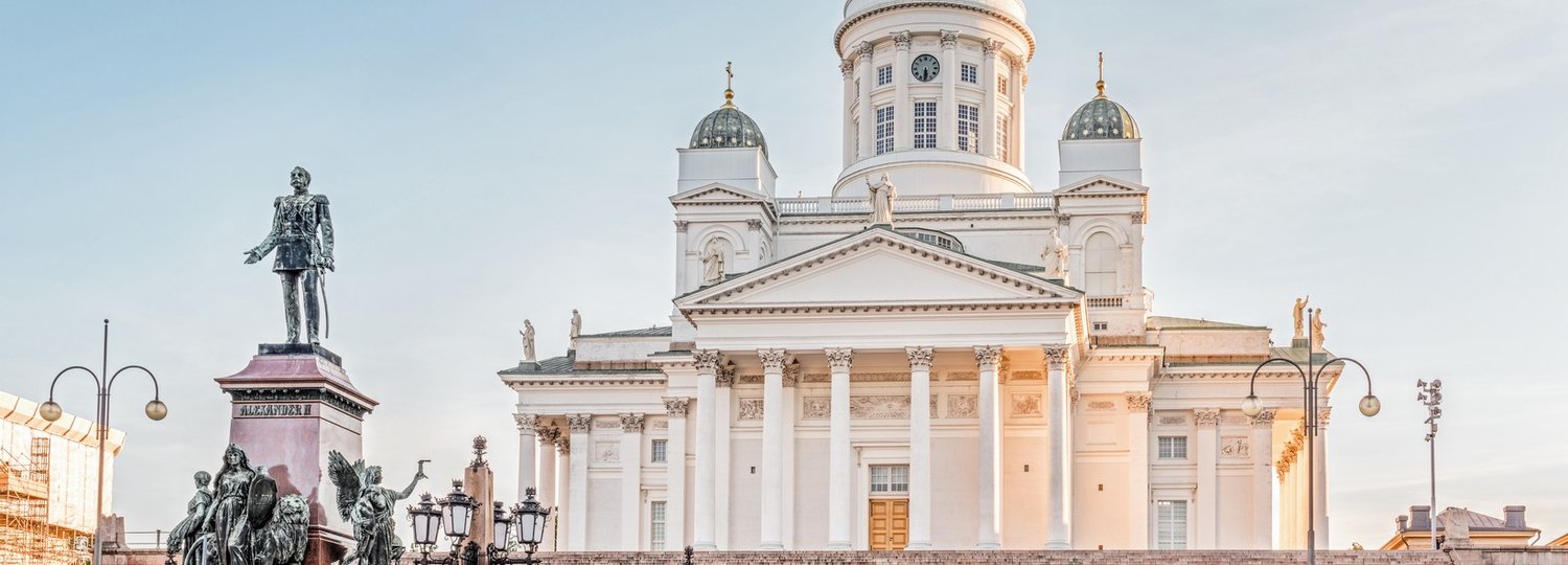 Auf einer Kreuzfahrt nach Finnland Helsinki besuchen