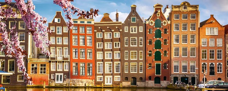 Grachten und Giebelhäuser in Amsterdam