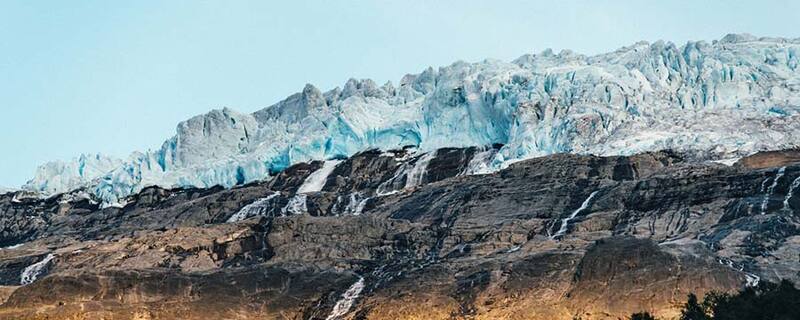 AIDA Ausflug ab Olden - Briksdal Gletscher, Wasserfälle und Seen
