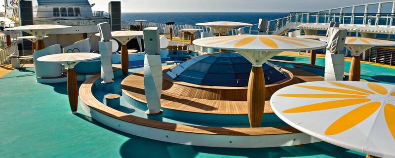 Pooldeck auf AIDAmar