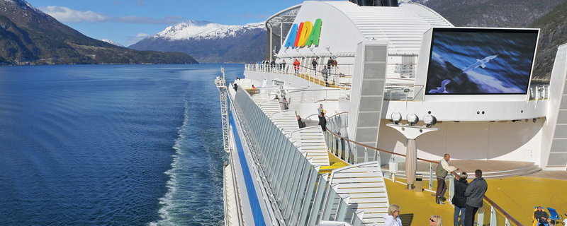 AIDAluna auf Deck von oben