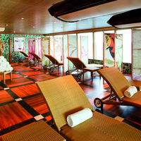 Liegestühle im Wintergarten