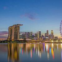 Entdecken Sie die beeindruckende Metropole Singapur sogar über Nacht