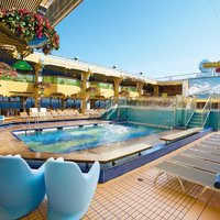 Costa Serena Pooldeck
