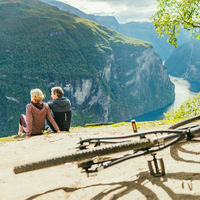 Kreuzfahrten nach Norwegen: Ausflüge mit Radfahren