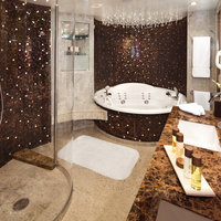 Foto der Inneneinrichtung des Bads in der Wintergarden Suite